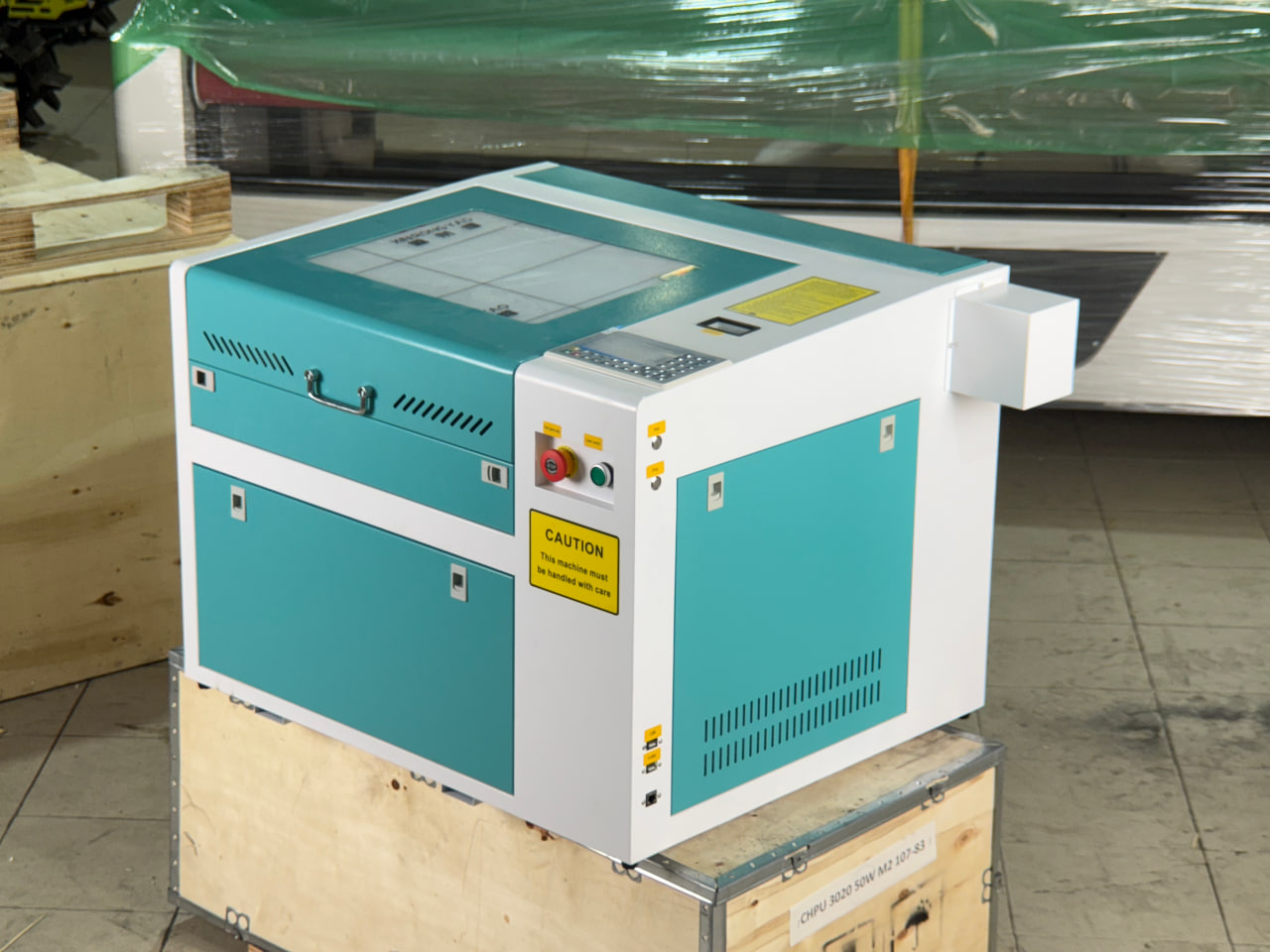 Лазерный станок CO2 с ЧПУ | 400x400 | 50 Вт | Ruida